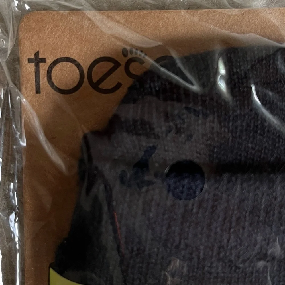 Toesox Low Rise Half Toe - Picture 9 of 11